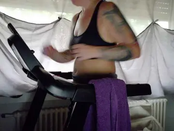 Wetgerman2  live sex cam