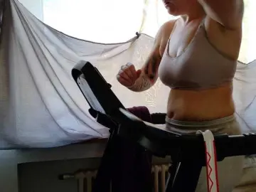 Wetgerman2  live sex cam