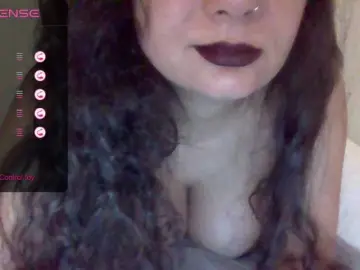 Baby-is-bored  live sex cam