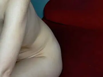 Brunettedaisy  live sex cam