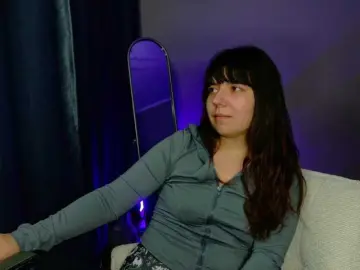 Rosebee1  live sex cam