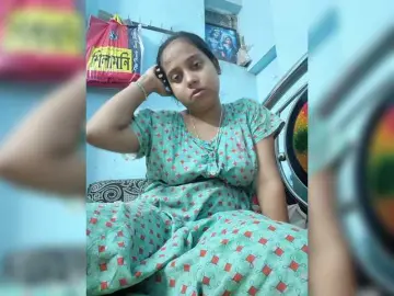 Bristi1  live sex cam