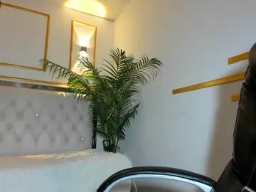 Candy-vega  live sex cam