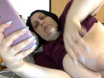 ChristianNetta  live sex cam