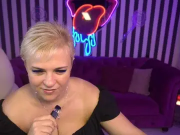 CrystalVibe  live sex cam