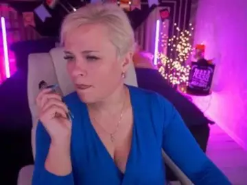 CrystalVibe  live sex cam