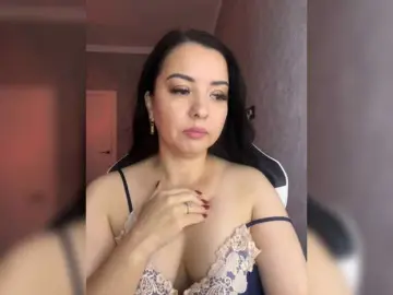Milashka66  live sex cam