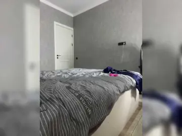 Milashka66  live sex cam