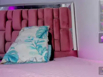 Amber-fox  live sex cam