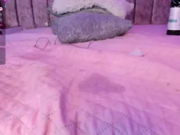 Amber-fox  live sex cam