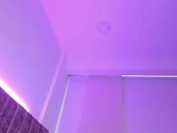 Amber-fox  live sex cam