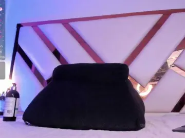 Amber-fox  live sex cam