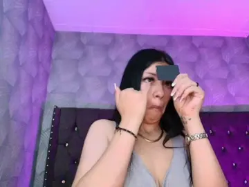 AnnaliOlsenX  live sex cam
