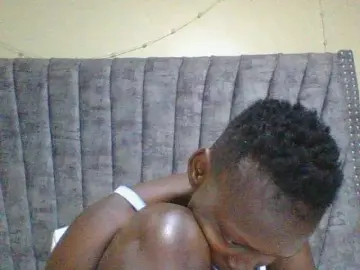 Dizzydose1  live sex cam