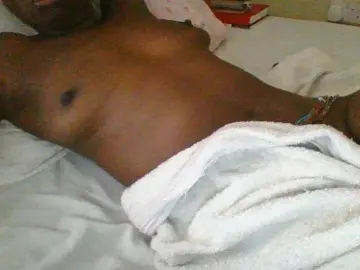 Dizzydose1  live sex cam