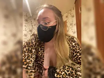 Donut-red  live sex cam