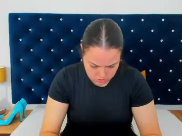 EvaHorny  live sex cam