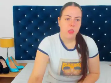 EvaHorny  live sex cam