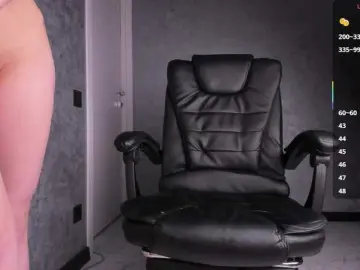 GoldenTeen20  live sex cam