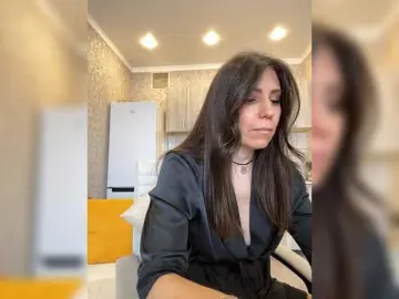 HotyWinter84  live sex cam