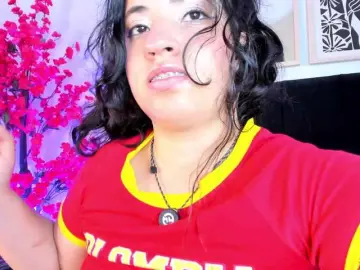 Kriss-Chang  live sex cam