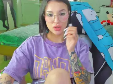 Folinskaayaa  live sex cam