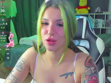 Folinskaayaa  live sex cam