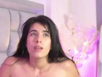 IsisVelvet  live sex cam