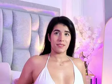 IsisVelvet  live sex cam