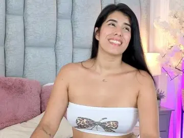 IsisVelvet  live sex cam