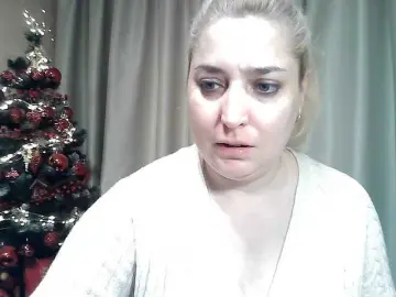 KickaIricka  live sex cam