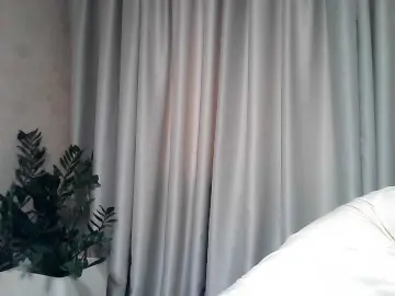 KickaIricka  live sex cam