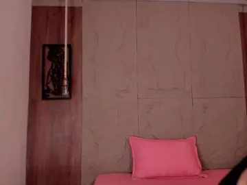 Malu  live sex cam