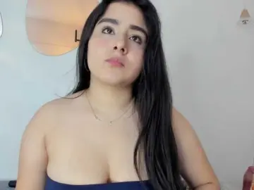 Malu  live sex cam