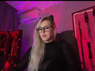 Miss-Liya  live sex cam