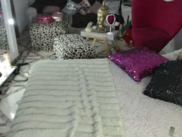 Myrnasexxx  live sex cam