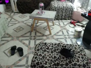 Myrnasexxx  live sex cam