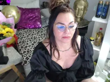 Myrnasexxx  live sex cam