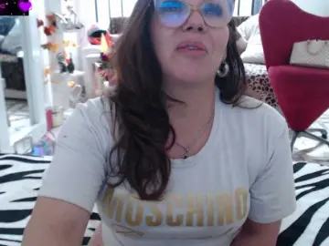 Myrnasexxx  live sex cam
