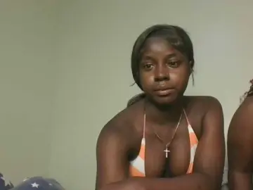 Sexykitten1  live sex cam