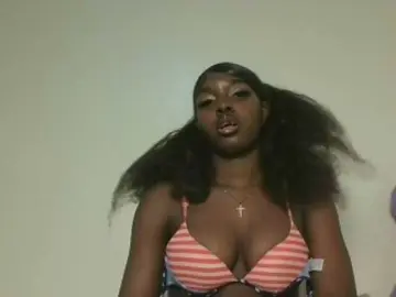Sexykitten1  live sex cam