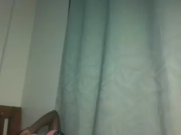 Sexykitten1  live sex cam