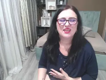 ValerieSmiths  live sex cam