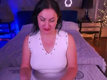 VelvetLuck  live sex cam