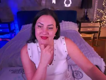 VelvetLuck  live sex cam