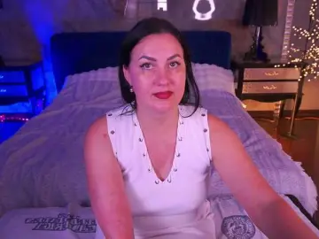 VelvetLuck  live sex cam