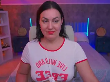 VelvetLuck  live sex cam