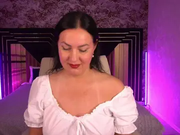 VelvetLuck  live sex cam