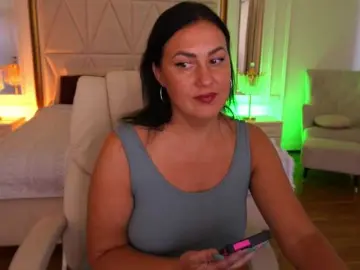 VelvetLuck  live sex cam