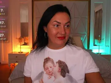 VelvetLuck  live sex cam
